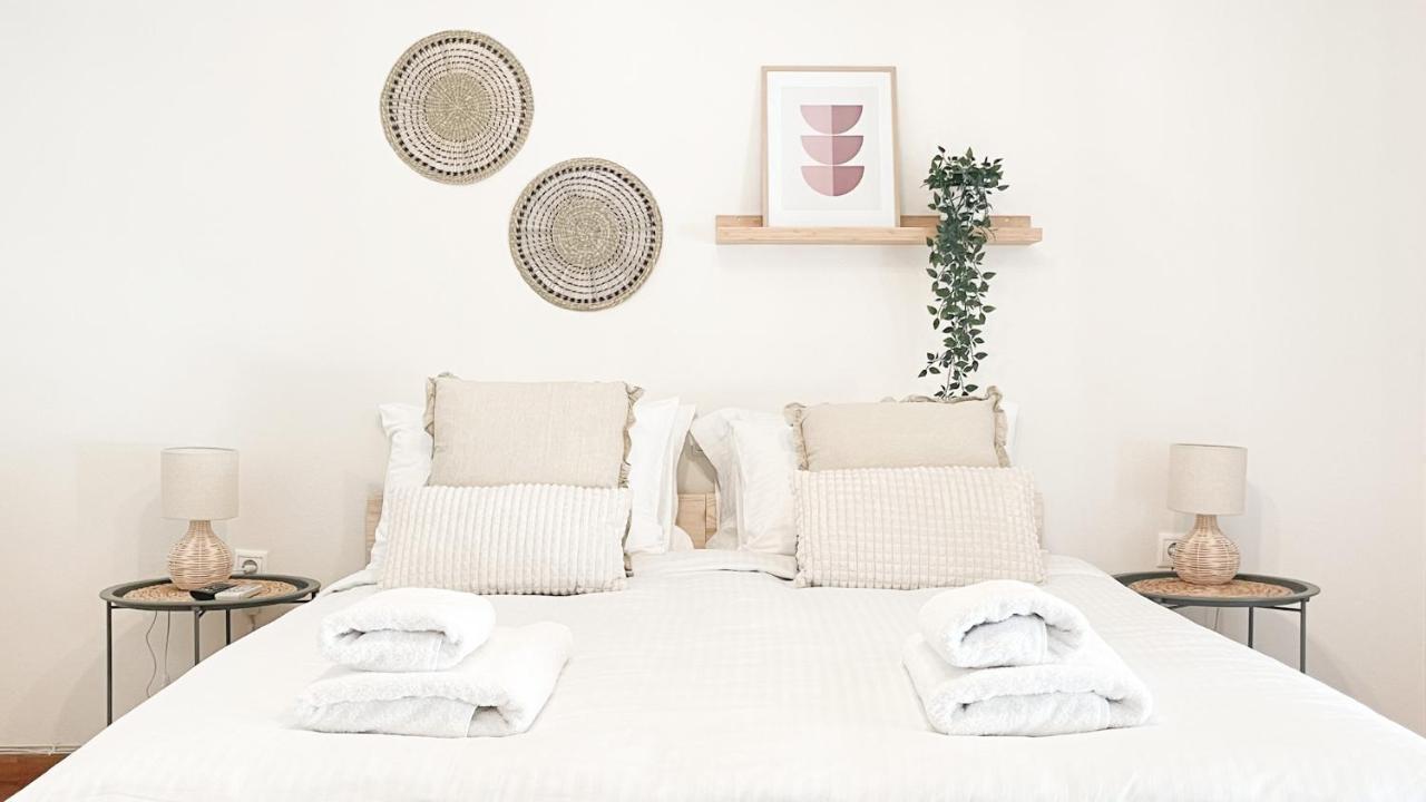 Boho Chic 2Br Apartment In The Center Of Афіни Екстер'єр фото