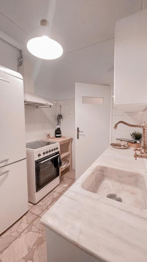 Boho Chic 2Br Apartment In The Center Of Афіни Екстер'єр фото